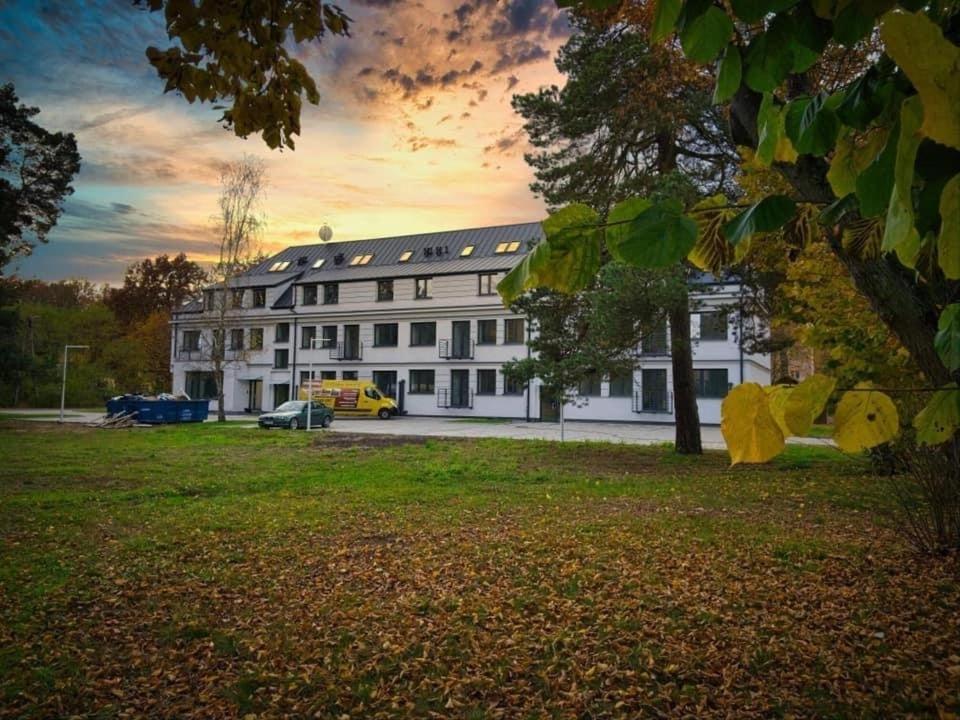 Apartamenty Osmolice W Stawach ديبلين المظهر الخارجي الصورة
